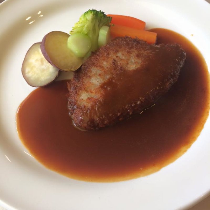 ビーフカツ (神戸精養軒 本店)