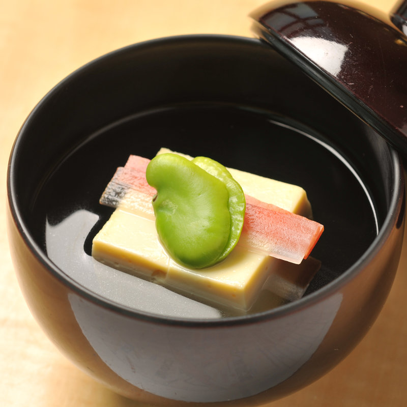 豆腐とソラマメの椀(すみれ家)