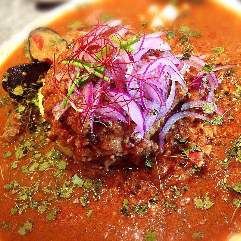 ラムカルビとチキンキーマあいがけ(Curry & Cafe WARUNG(ワルン))