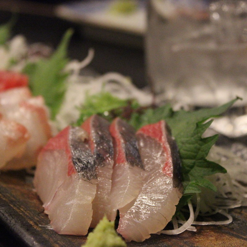 刺身盛り合わせ(さかな・炙り 暖)