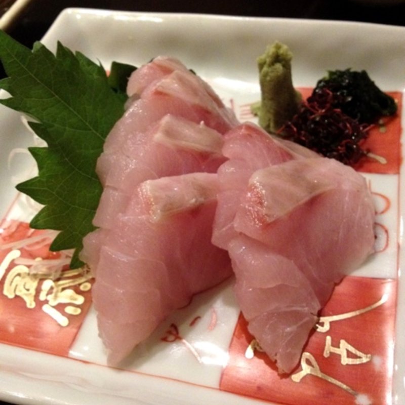 クロムツ(玉椿 （たまつばき）)