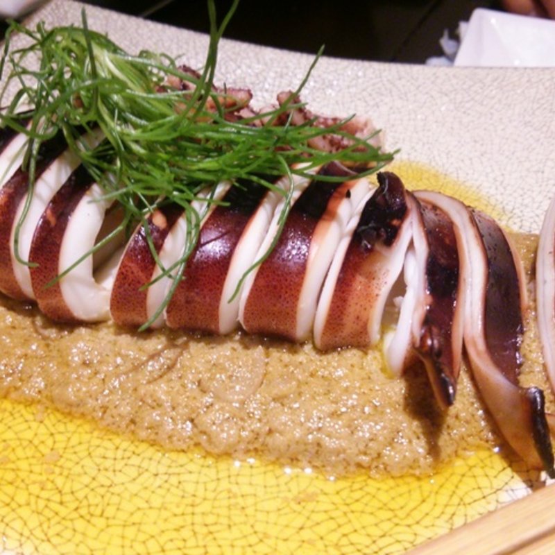 スルメイカの肝クリームソース(玉椿 （たまつばき）)