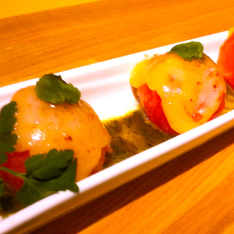 フルーツトマトの温製カプレーゼ(洋安健果　ベルポスト （Ｂｅｌ　ｐｏｓｔｏ）)