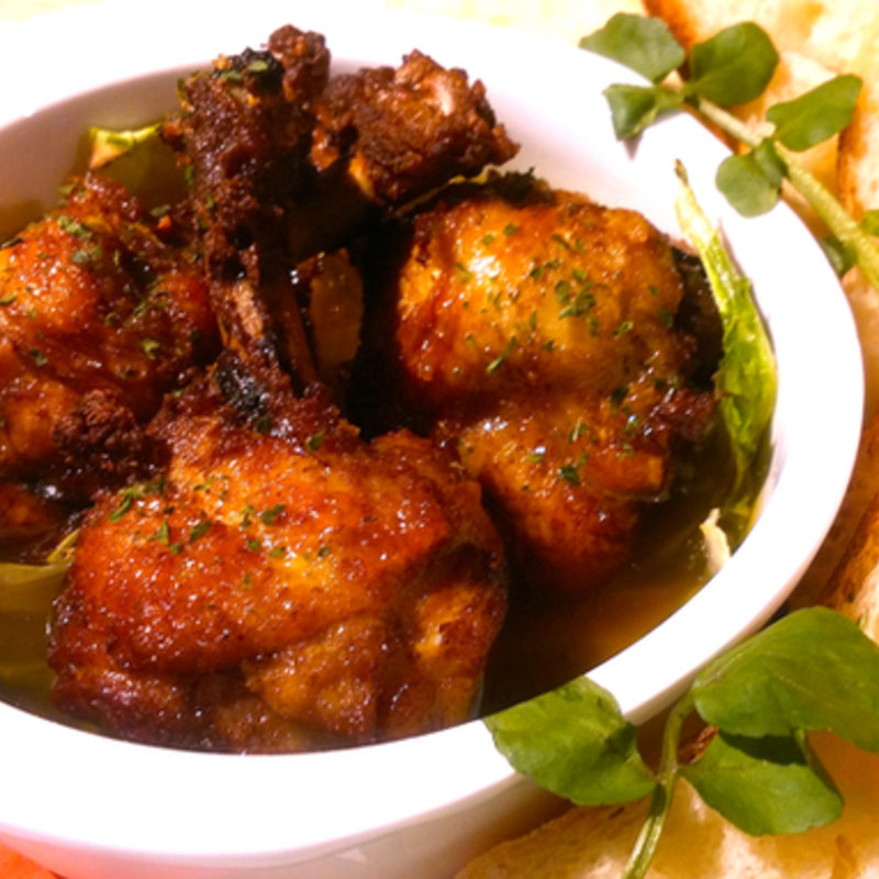 鶏肉と有機キャベツのアヒージョ(洋安健果　ベルポスト （Ｂｅｌ　ｐｏｓｔｏ）)