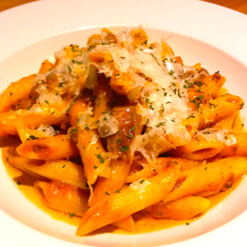 ミートソースペンネ(洋安健果　ベルポスト （Ｂｅｌ　ｐｏｓｔｏ）)