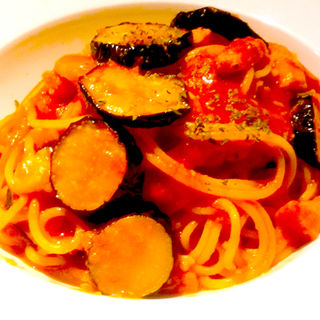 茄子とベーコンのスパゲティ(洋安健果　ベルポスト （Ｂｅｌ　ｐｏｓｔｏ）)