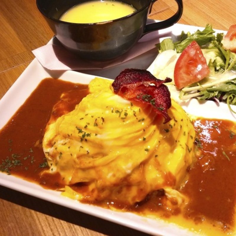 オムライスランチ(洋安健果　ベルポスト （Ｂｅｌ　ｐｏｓｔｏ）)