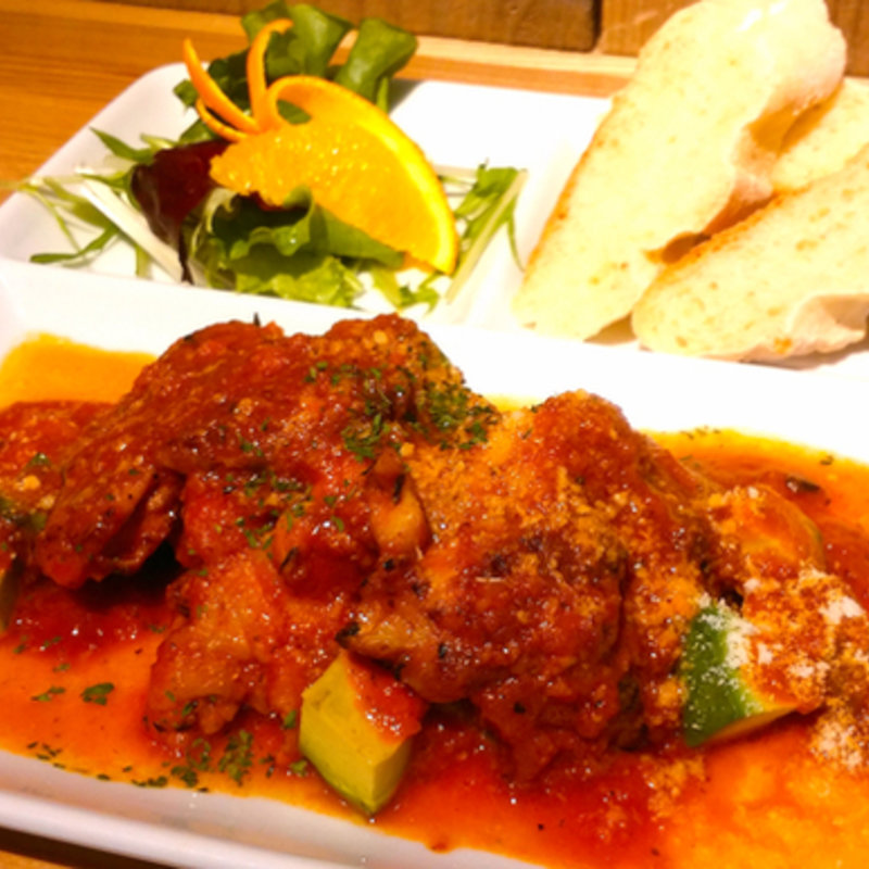 トマト煮込みプレート(洋安健果　ベルポスト （Ｂｅｌ　ｐｏｓｔｏ）)