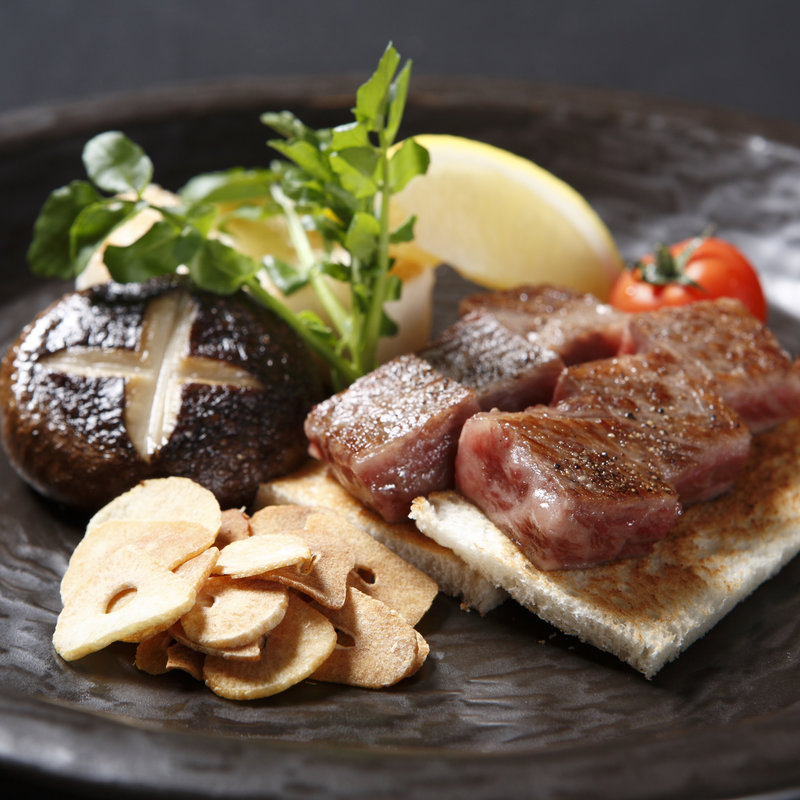 山形牛のグリル(和食鉄板焼き 銀座朔月)