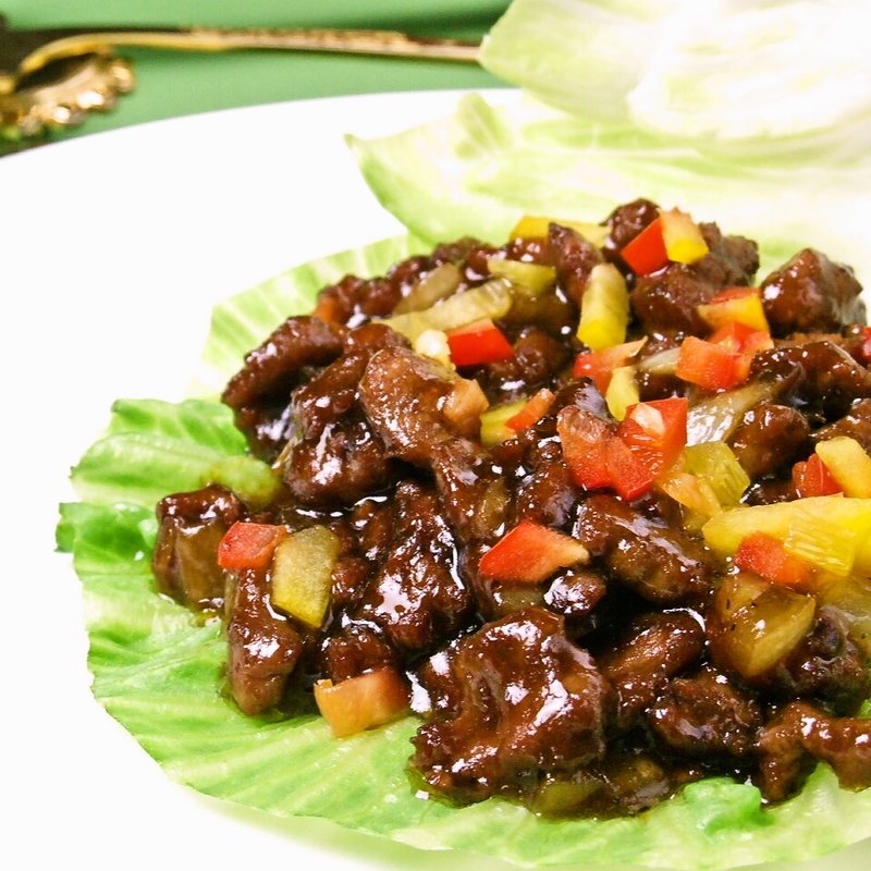 牛肉のオイスターソース炒め(上海大飯店)