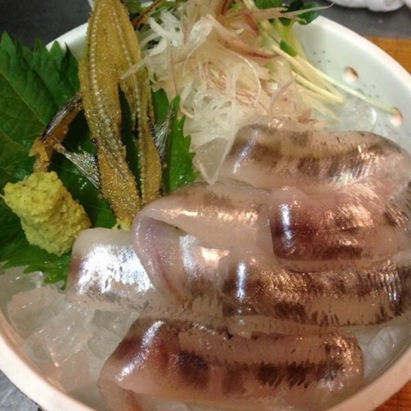 目光の刺身(くりや)