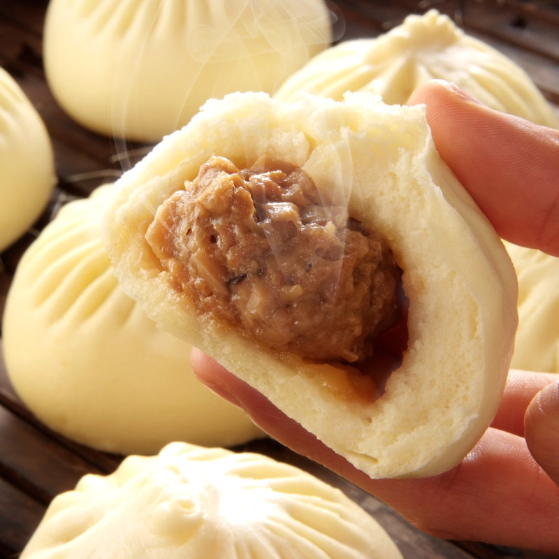 肉まん(横浜中華街 西遊記)