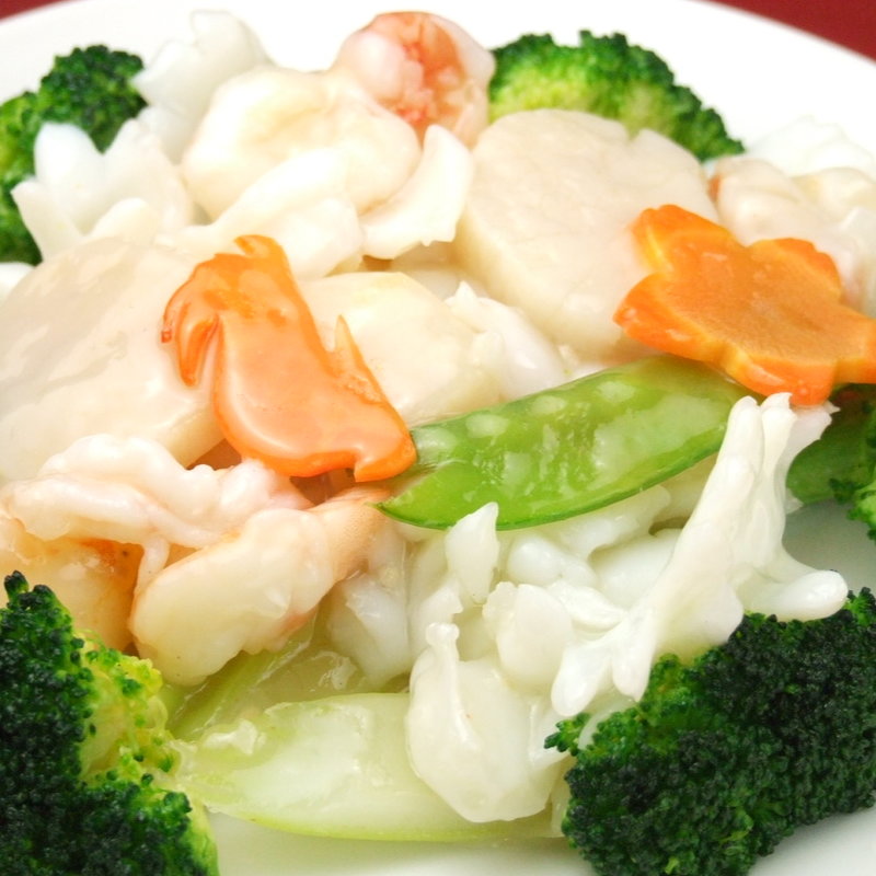 イカと海老の炒め物(横浜中華街 千禧楼 中国料理)