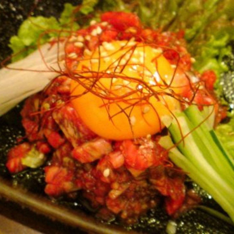 ユッケ(天野精肉店直営 甲州天山)