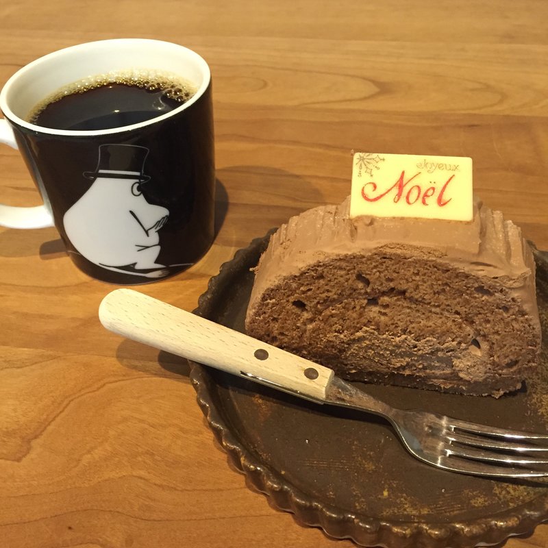 ブッシュドノエル(パティスリー アマラ （PATISSERIE Amara）)