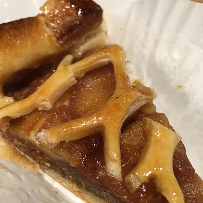 アップルスイートパイ(E PRONTO エミオ石神井公園店)