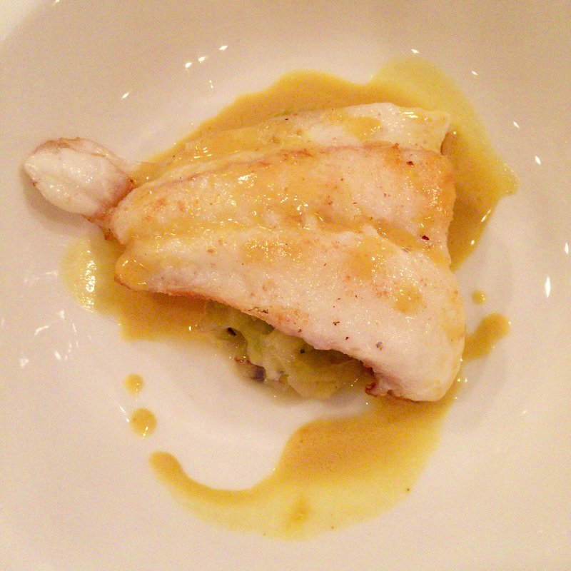 平目のポワレ サフランソース(Le REMOIS(ル・レモア))