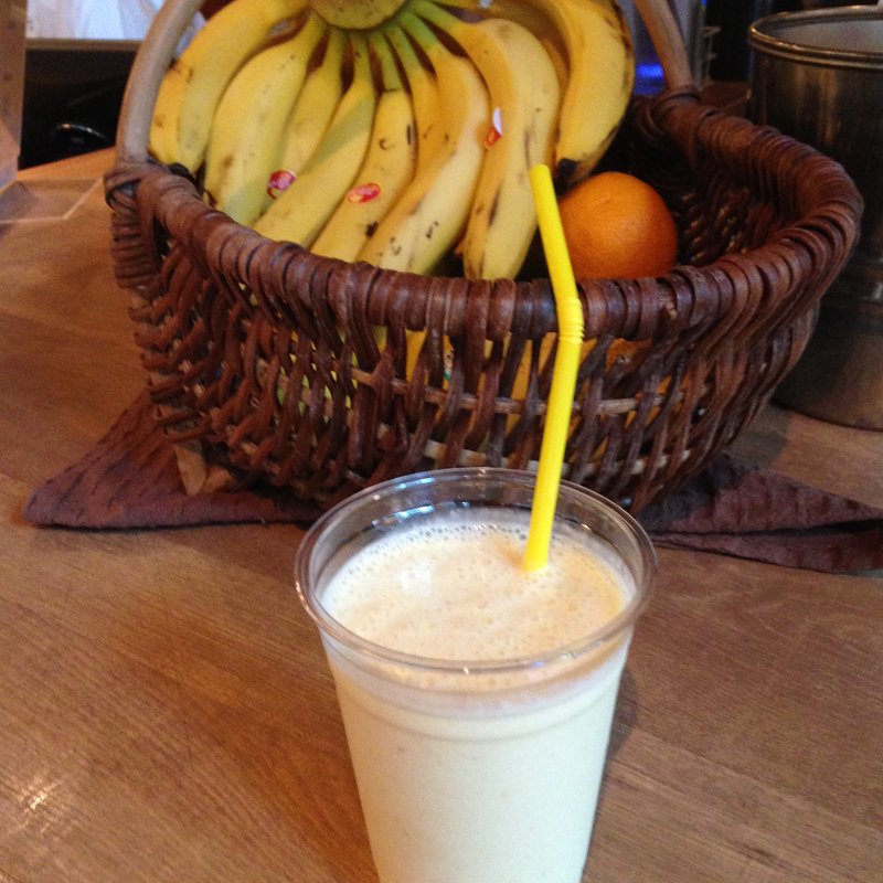 デイリースムージー (フルーツ)(マルノウチ カフェ × ワイアードカフェ （Marunouchi Cafe × WIRED CAFE）)