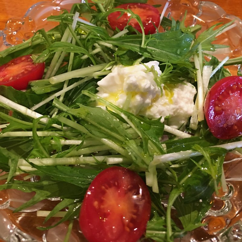 クリームチーズのサラダ(ナイスユカリ)