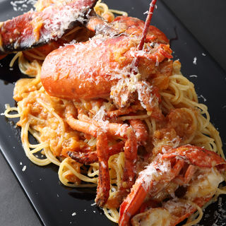 活オマール海老のフレッシュトマトのスパゲッティ(SIZZLE)