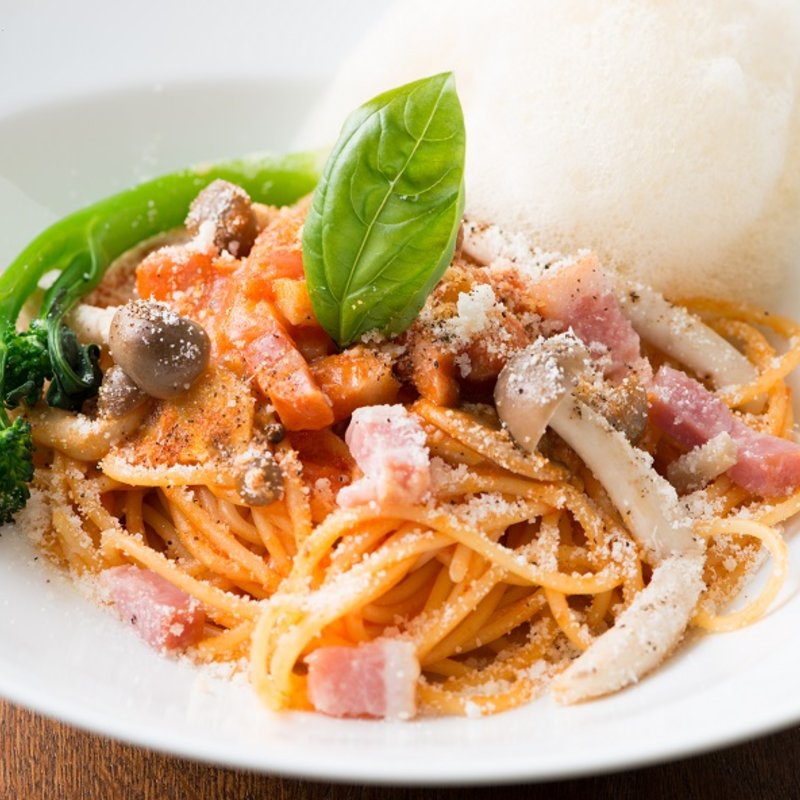 キノコとベーコンのパスタ(FORTY NINER （フォーティーナイナー）)