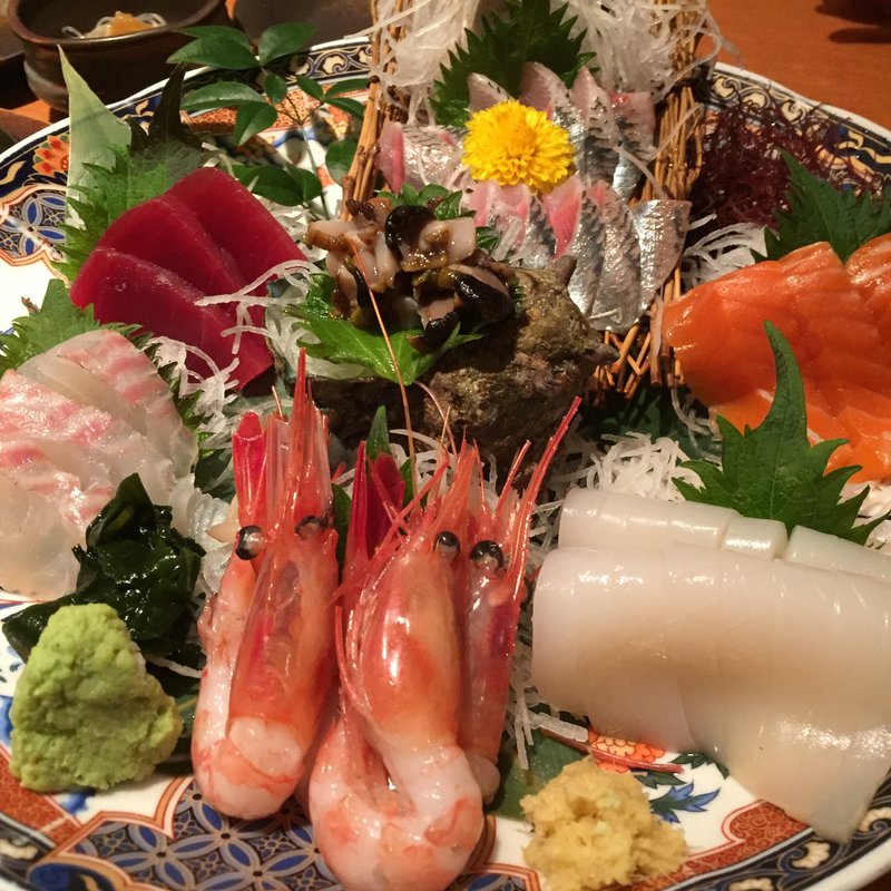 刺身盛り合わせ(ここちや)