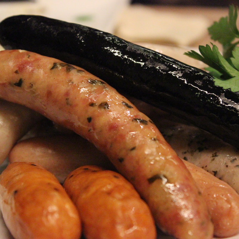 色々ソーセージの盛り合わせ おまかせ6本(麹町バル )