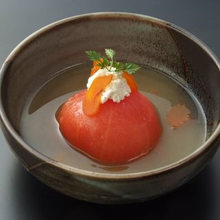 完熟トマトのコンポート、キングスープ仕立て( SATSUMA KING 中目黒本店)