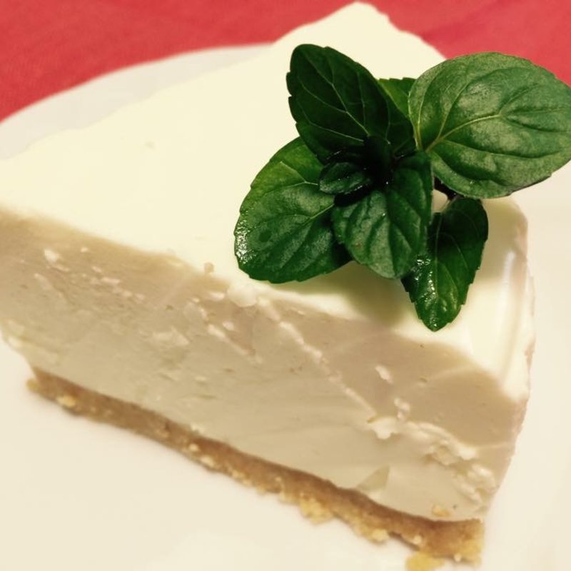 レアチーズケーキ(丘の上 C-flat （シー フラット）)