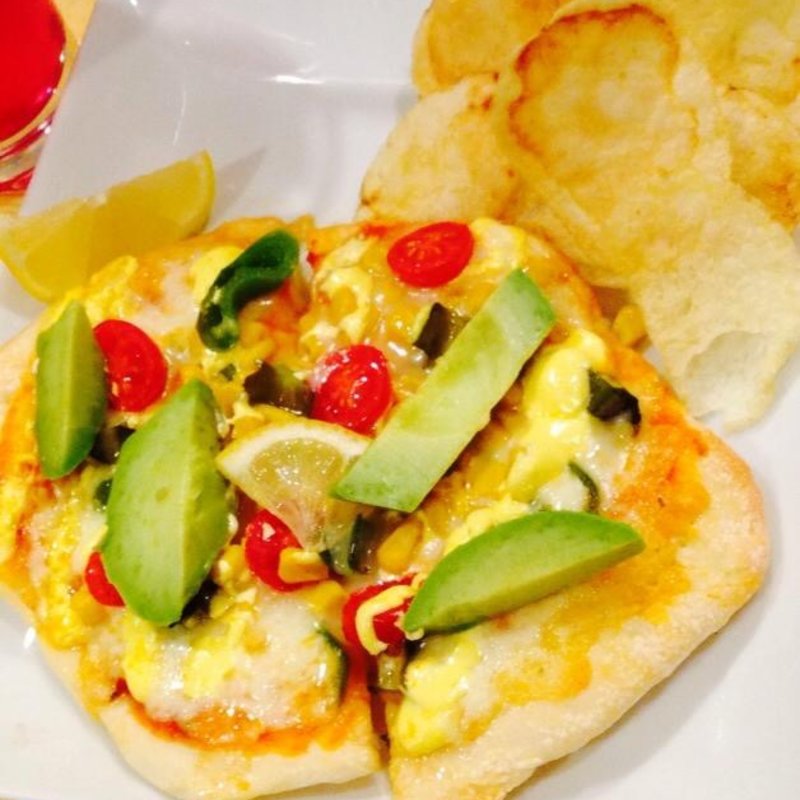 エビとアボガドのピザセット(丘の上 C-flat （シー フラット）)