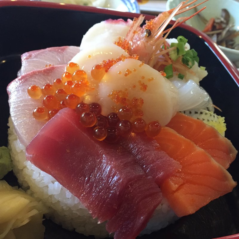 特選海鮮丼(元氣morimori)