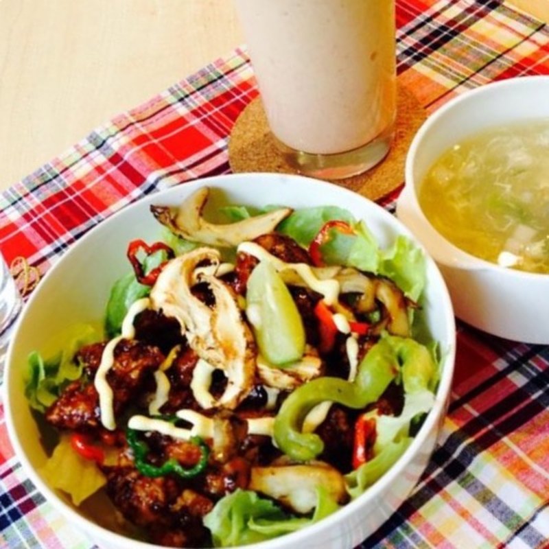 チキン南蛮と野菜丼(丘の上 C-flat （シー フラット）)