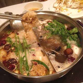 薬膳鍋スープ単品（小鍋）(天香回味 赤坂別館 （テンシャンフェイウェイ）)