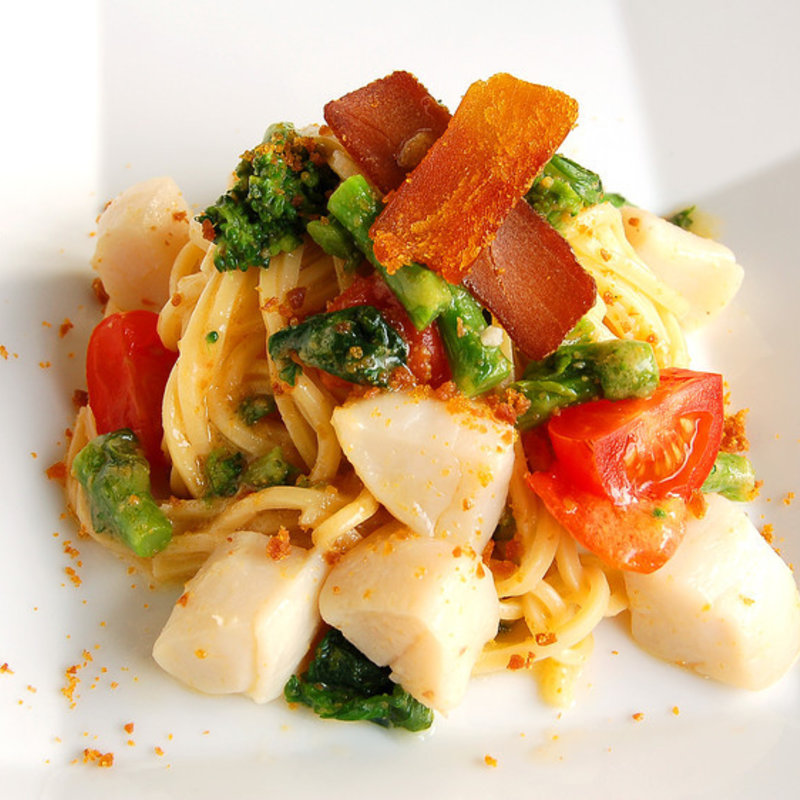 ホタテとからすみのパスタ(サバティーニ・ディ・フィレンツェ 東京店 （SABATINI di Firenze）)