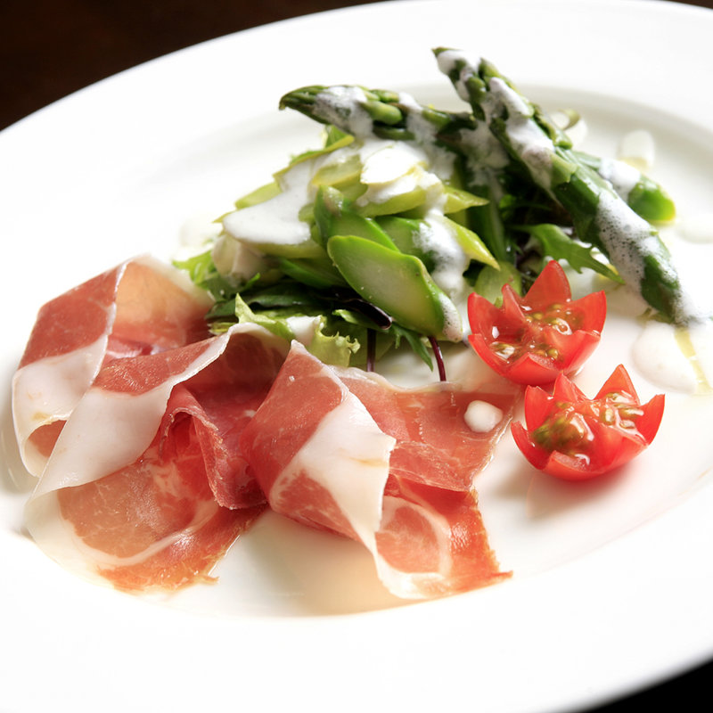 生ハムとトマト(サバティーニ・ディ・フィレンツェ 大丸東京店)