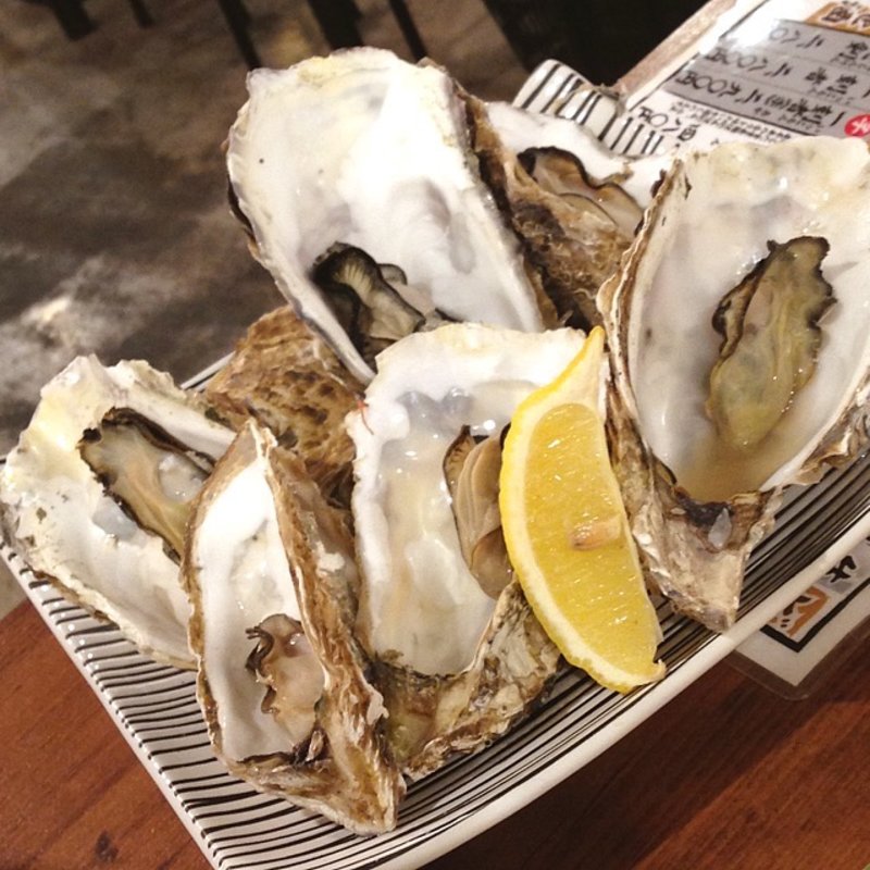 蒸し焼き牡蠣(茨木 豊丸 （とよまる）)