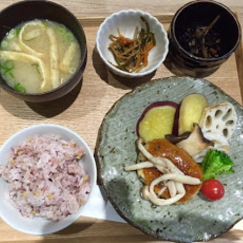 一汁三菜メニュー　おろし豆腐ハンバーグ(かんみこより 川西阪急店 )