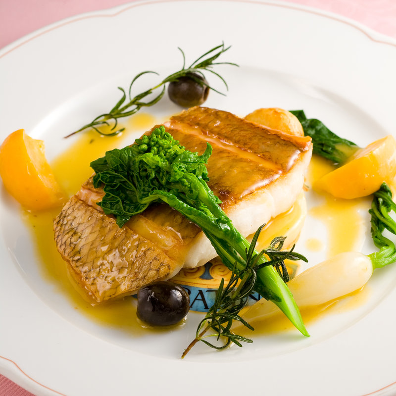 鮮魚のポワレ( サバティーニ六本木)