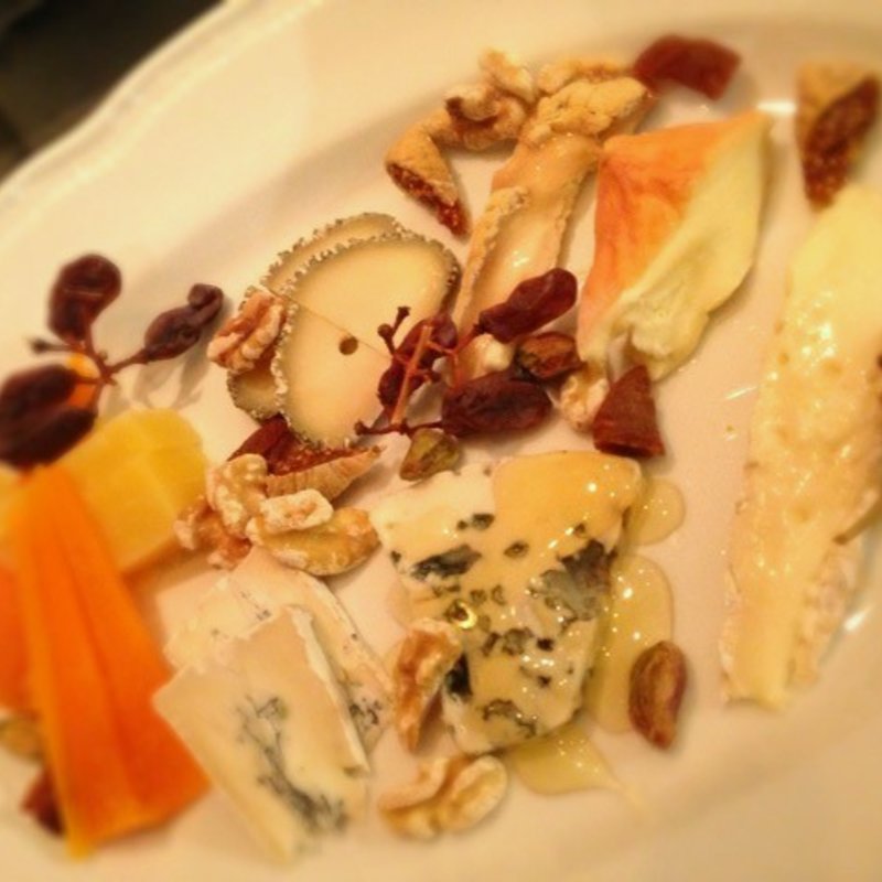 チーズの盛り合わせ(サリーヴ （SALIVE）)