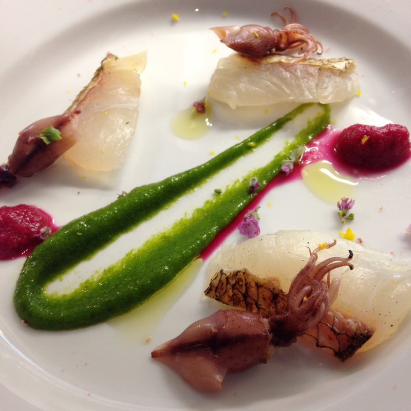 真鯛のカルパッチョ　バジルソース(サリーヴ （SALIVE）)