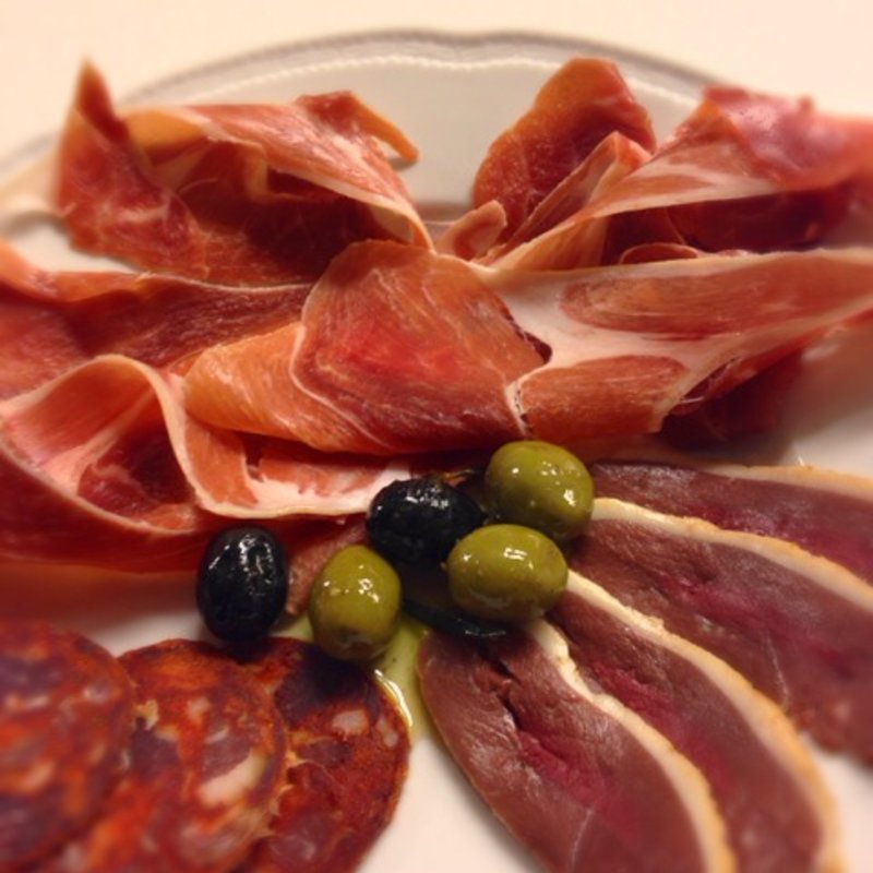 生ハムの盛り合わせ(サリーヴ （SALIVE）)