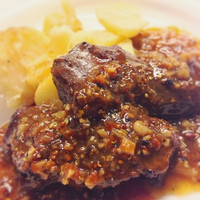 牛ホホ肉の味噌タレ(サリーヴ （SALIVE）)