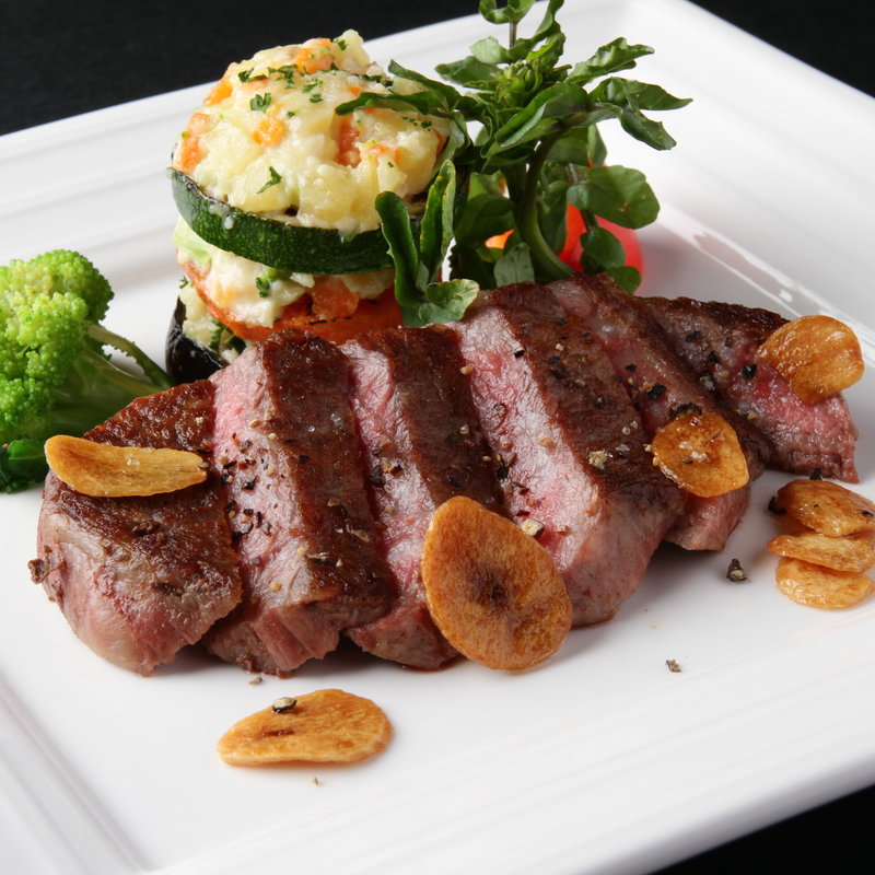 秋田県産由利牛ステーキ A5リブロース(サロット タベルナ Salotto Taverna)