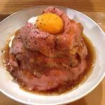 ローストビーフ丼(ビストロ リヨン 阪急西宮ガーデンズ （Bistro LYON）)