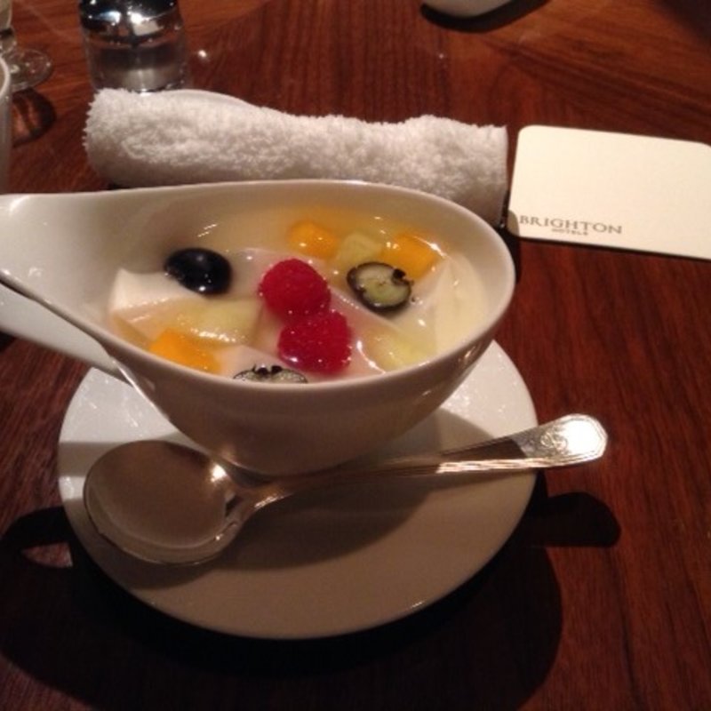 杏仁豆腐(花閒 （かかん）)