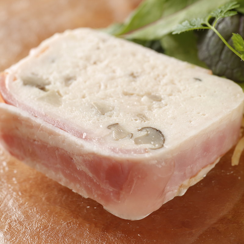 キノコのムース　豚肉巻き(サンシモン )