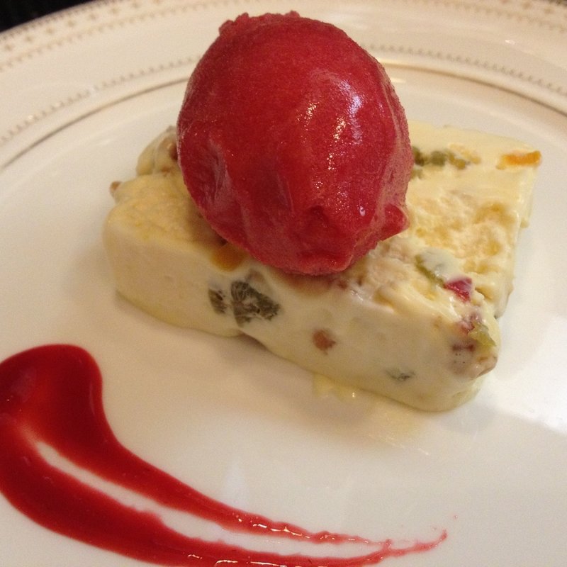 ヌガーグラッセ( Saint FAUCON)