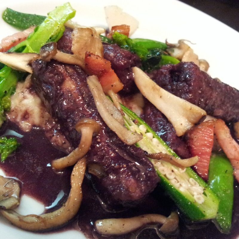 和牛とキノコのグリル( Saint FAUCON)