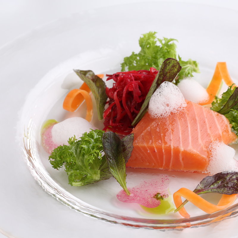 サーモンのカルパッチョ(サン マキアージュ)