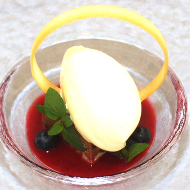 本日のデザート(サン マキアージュ)